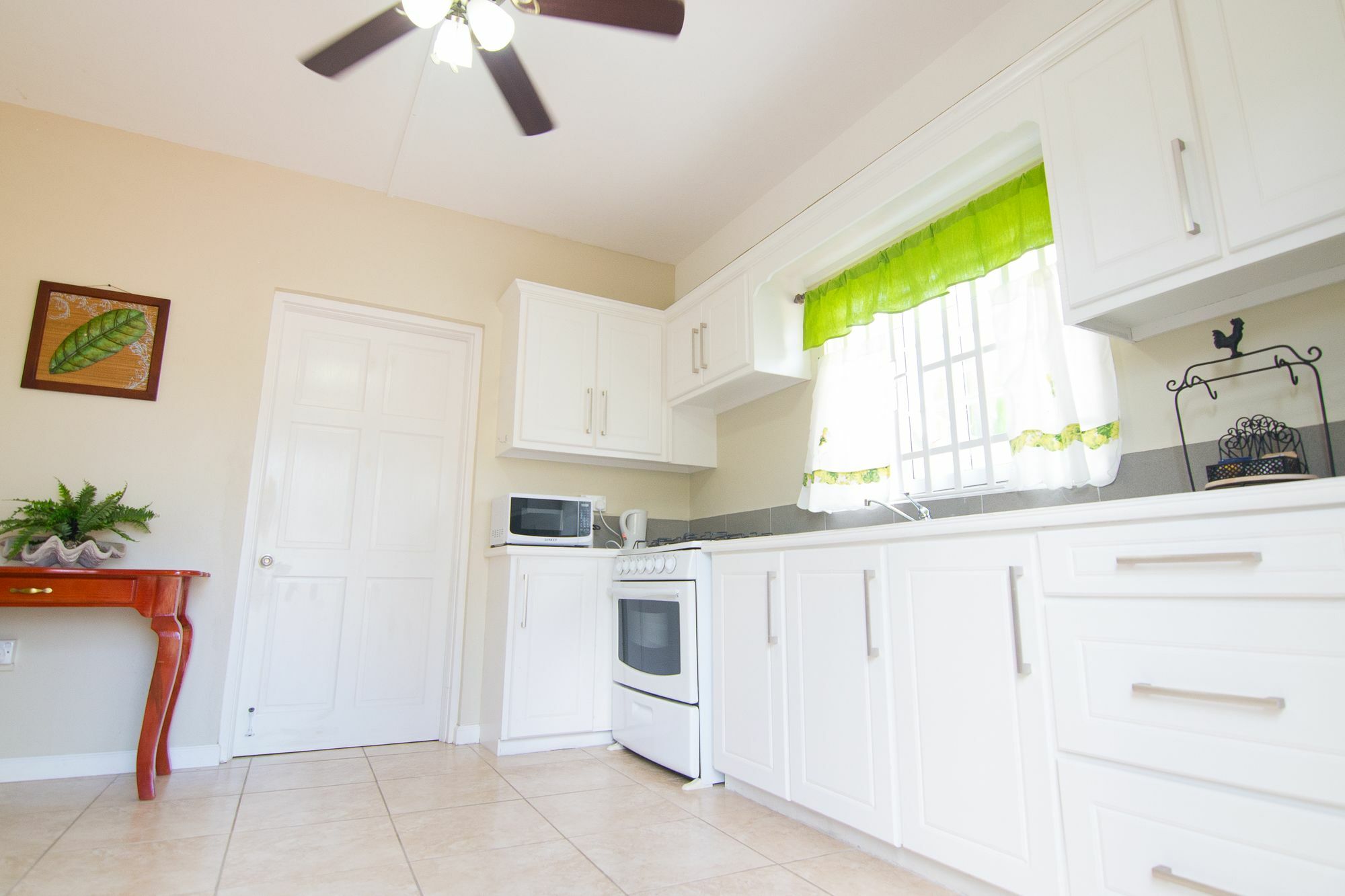 Heritage House - Rodney Bay Bed & Breakfast