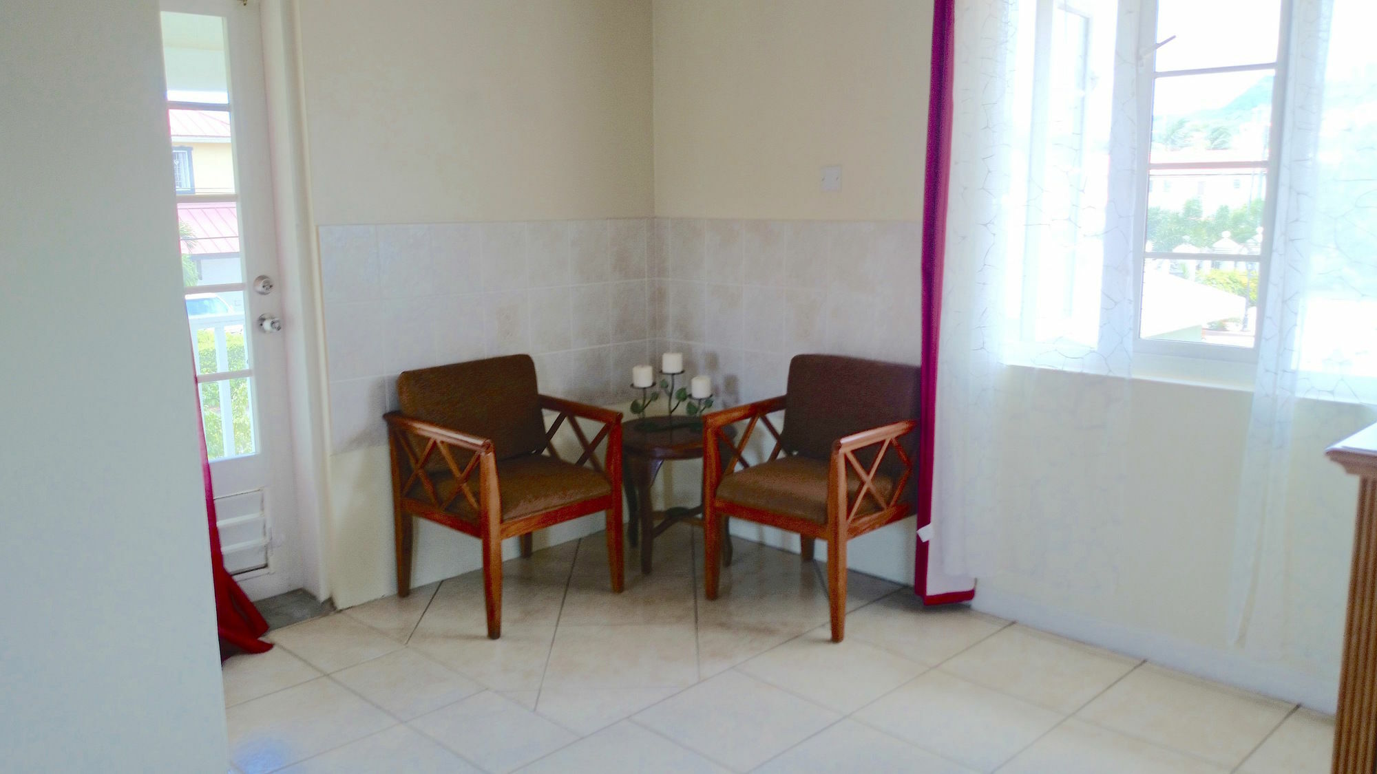 Heritage House - Rodney Bay Bed & Breakfast
