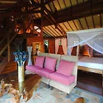 Mago Estate Hotel