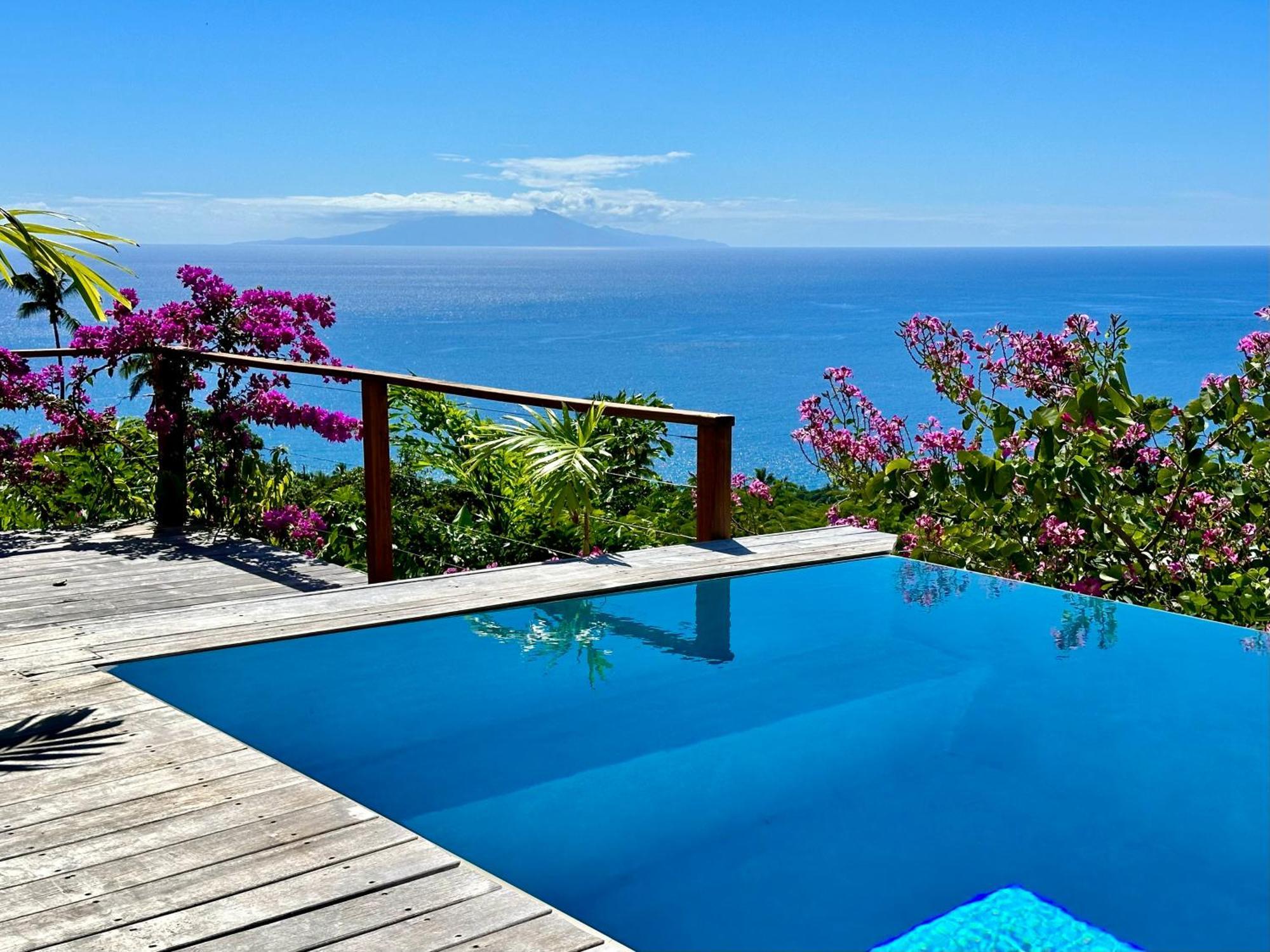 Infinity Luxury - Stunning Sea And Piton Views Villa Soufriere