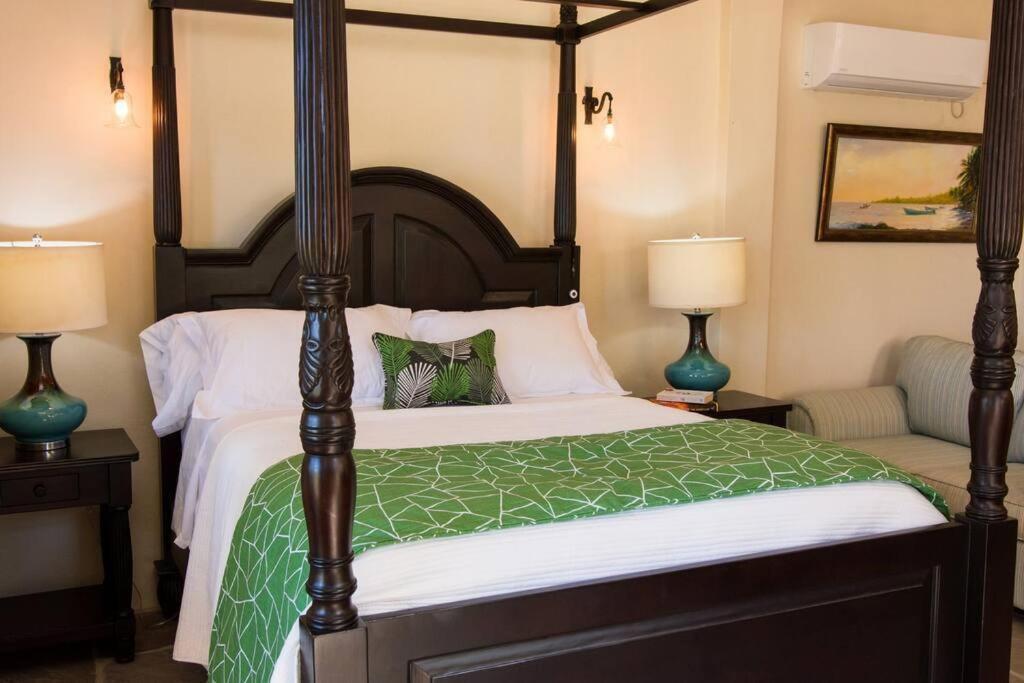 Belle Coco Malgratoute St Lucia Villa Soufriere
