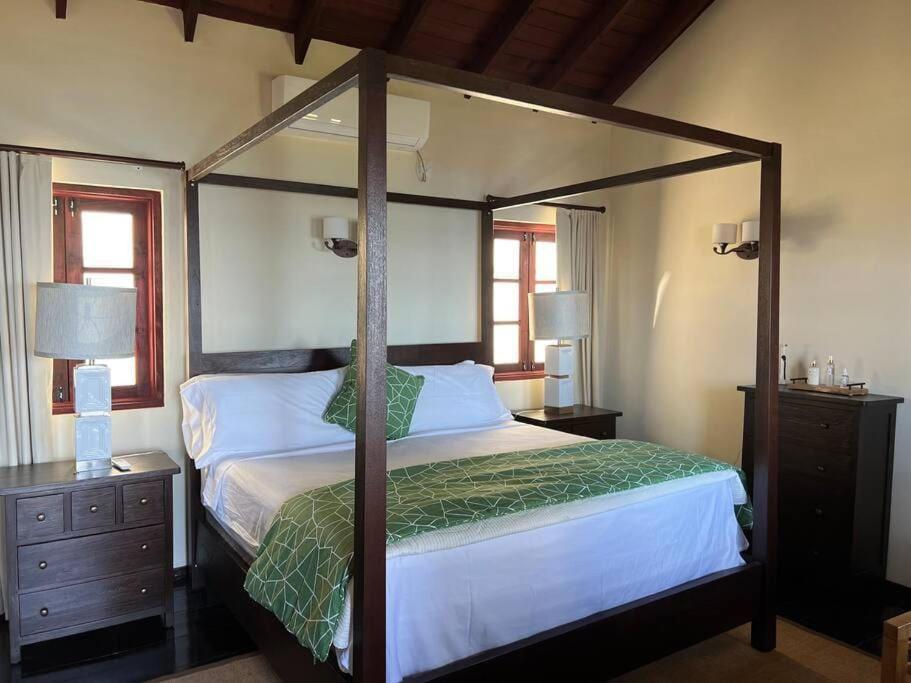 Belle Coco Malgratoute St Lucia Villa