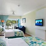 Splash At Coconut Bay Beach Resort And Spa
