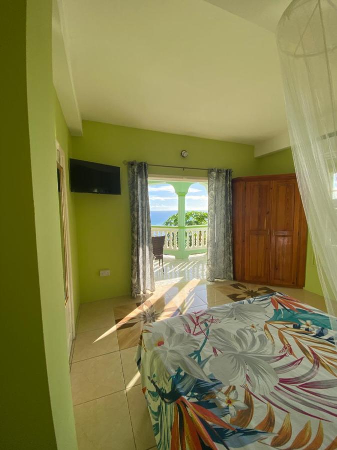 Apartment Greenhouse On The Hill, Sea View